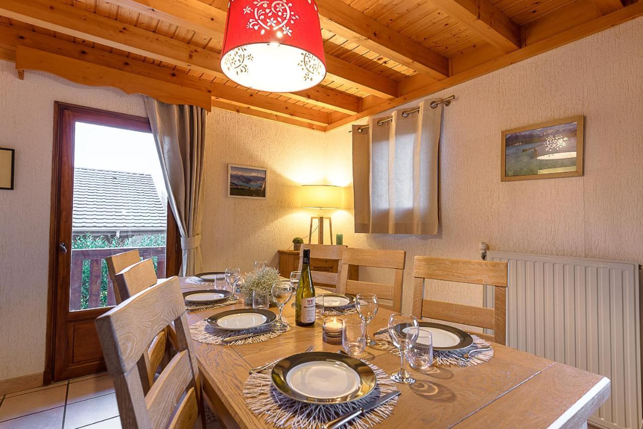 St Jorioz- Cosy Chalet Vue Lac Et Montagnes - Lla Selections By Location Lac Annecy Сен-Жорьо Экстерьер фото